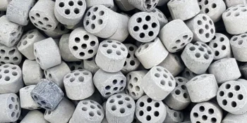 Équipements pour le traitement des catalyseurs